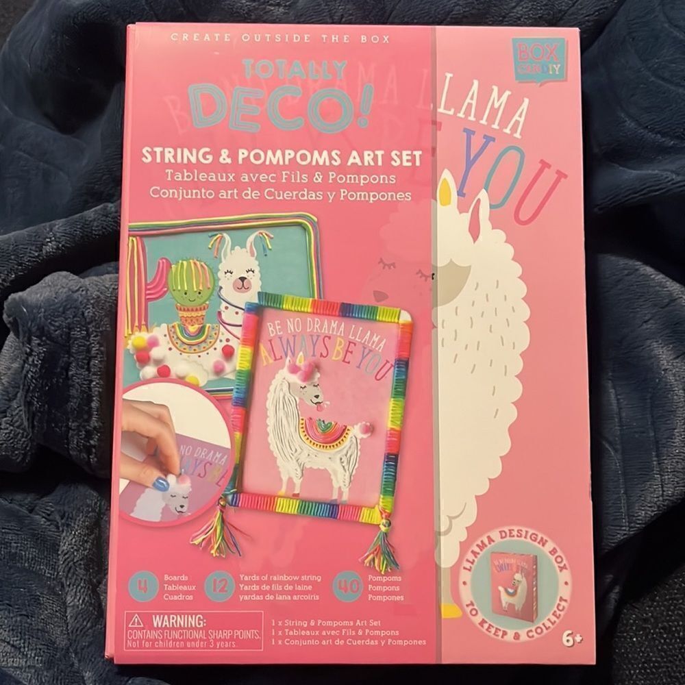 Totally Deco String & Pompoms Art Set by Handstand Kids - Picture 4 of 7